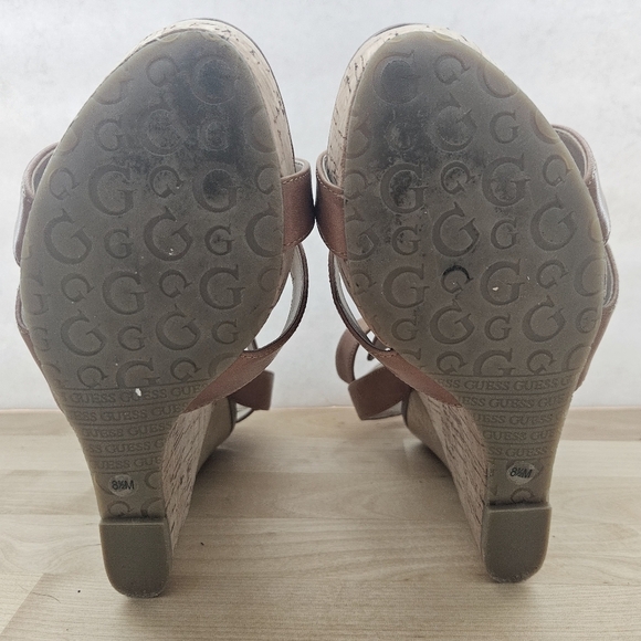 Guess Womens Medium Brown Leather Wultima 8.5M Heels Wedges Shoes - Picture 9 of 12